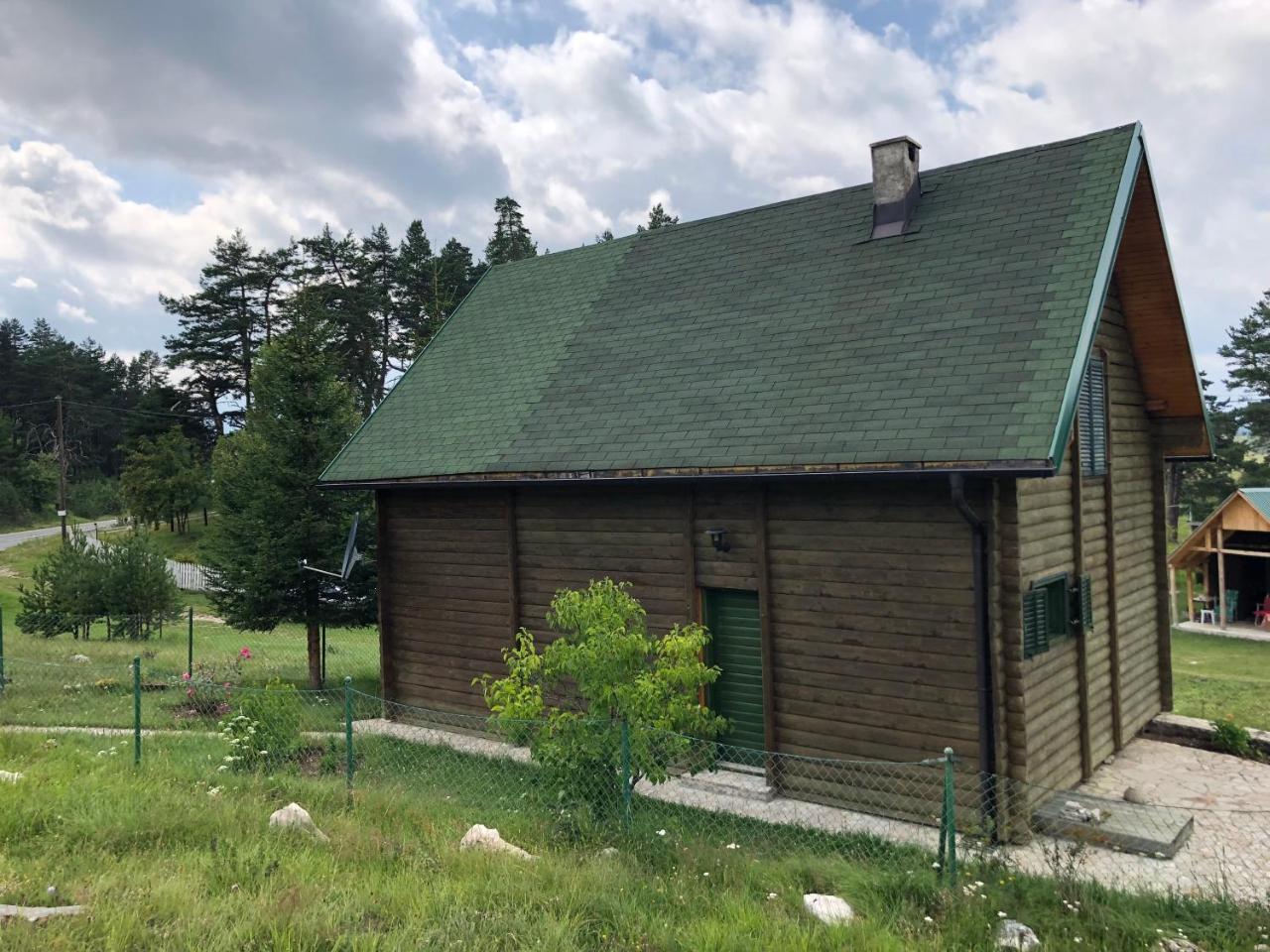 Kuca U Borju - House In Pines Apartment Žabljak Екстериор снимка